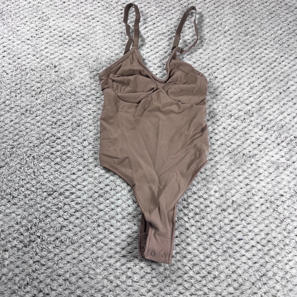 SKIMS‎ Women's Fits Everybody Scoop Neck Thong Bodysuit Cocoa Brown Size S/M